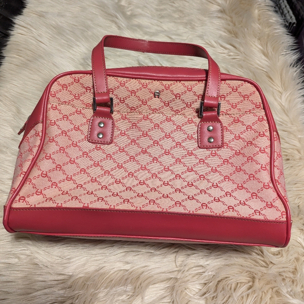 Pink Etienne Aigner  purse and wallet - Picture 3 of 12
